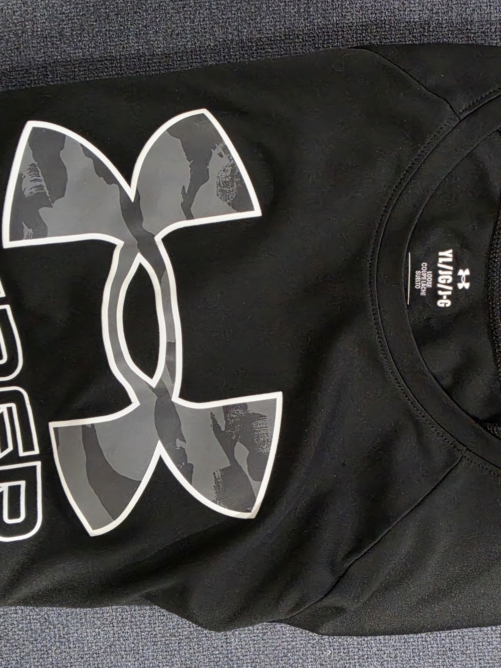 Under Armour Black Short-Sleeve Performance Tee with Gray Logo